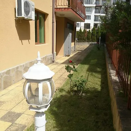 Амото Apartmán *